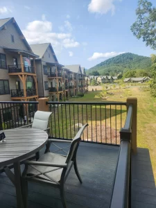 givens highland farms dining